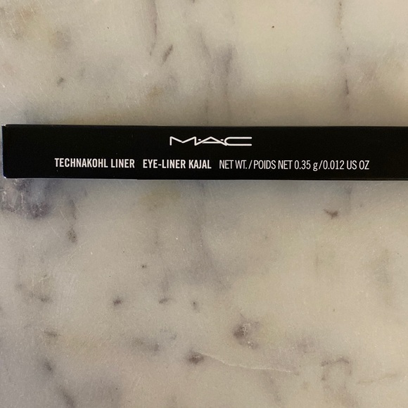 Mac Technakohl Eye Liner - Raisinette - Rare Find! - Picture 1 of 3
